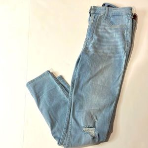 Hollister ultra high rise distressed jeans
